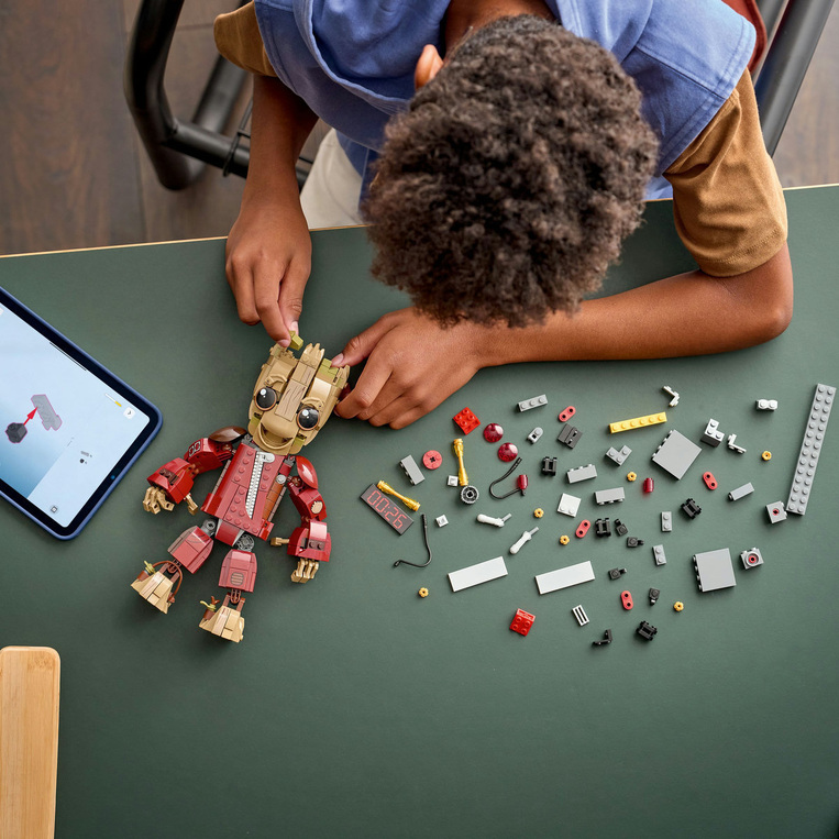 LEGO Super Heroes Ravager Jumpsuit Groot - 76341