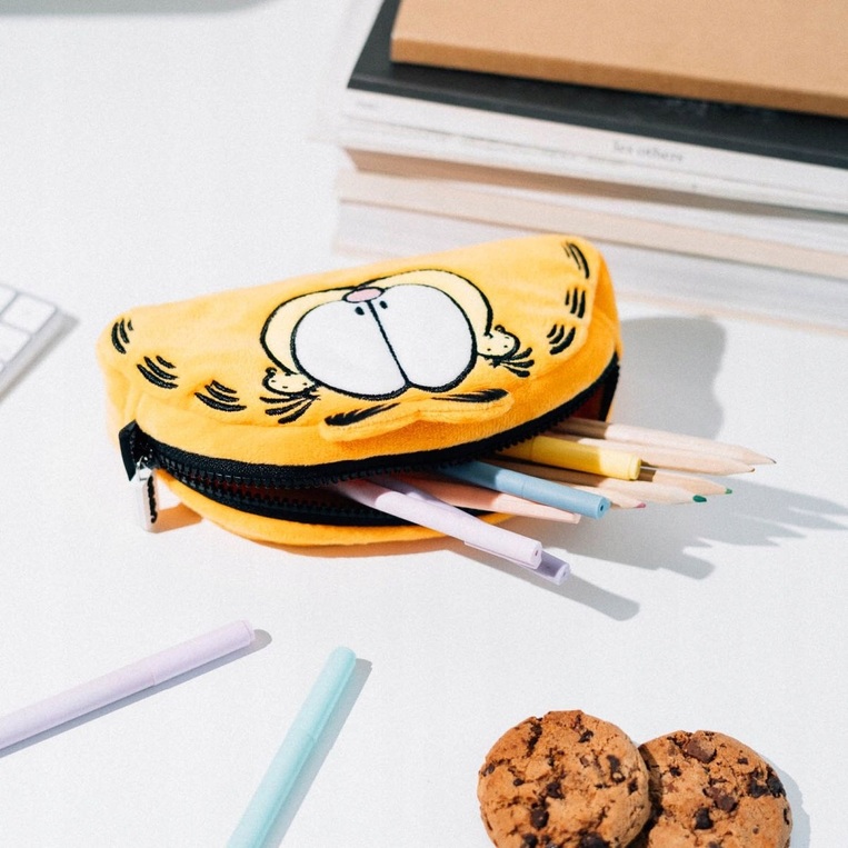 Garfield Push Pencil Case - SGT250228
