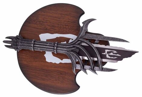 Lord Of The Rings: Sauron's broken sword, 40 cm, with base. - S6063