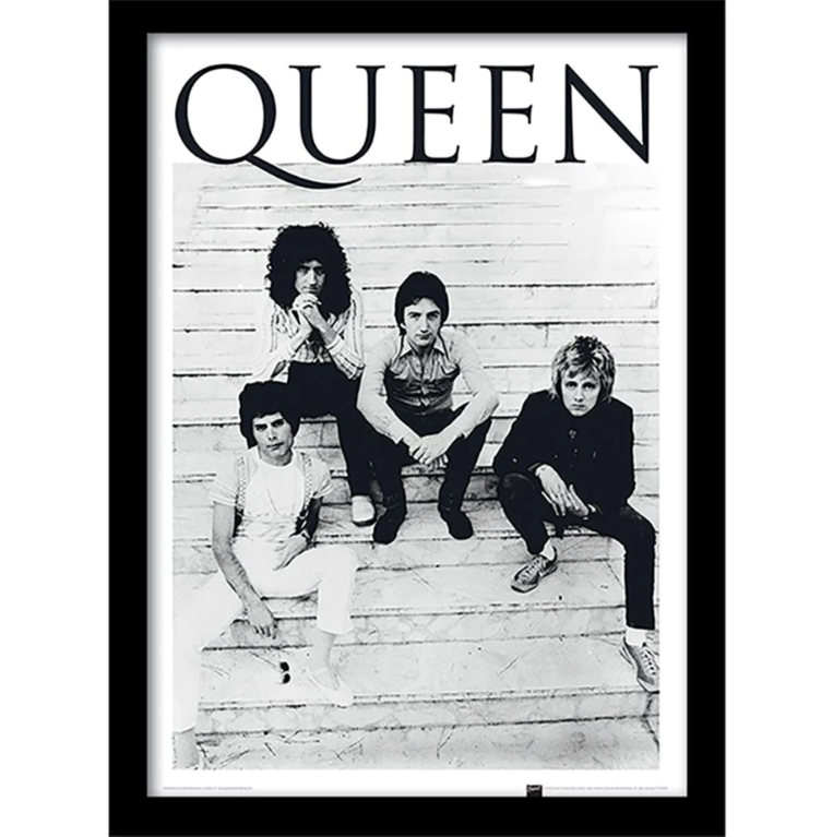 Queen (Brazil 81) Wooden Framed Print (30x40) - FP10966P