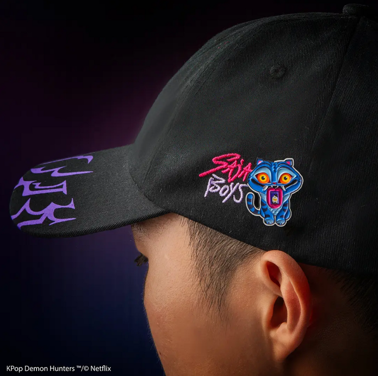 KPop Demon Hunters Pin badge Derpy - CR3131