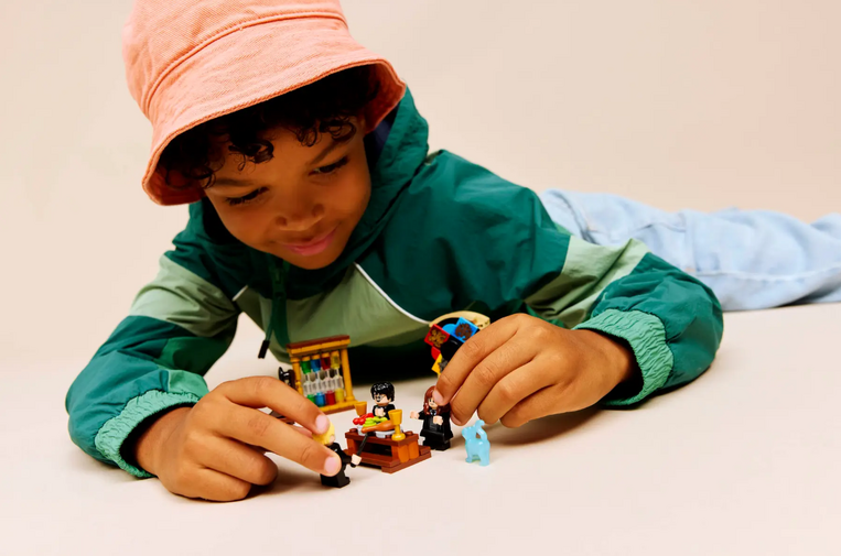 LEGO Harry Potter Hogwarts™ Castle: Sorting Hat™ Ceremony - 76460