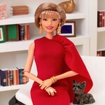 Barbie Συλλεκτική Κούκλα Inspiring Women Isabel Allende - HRM44