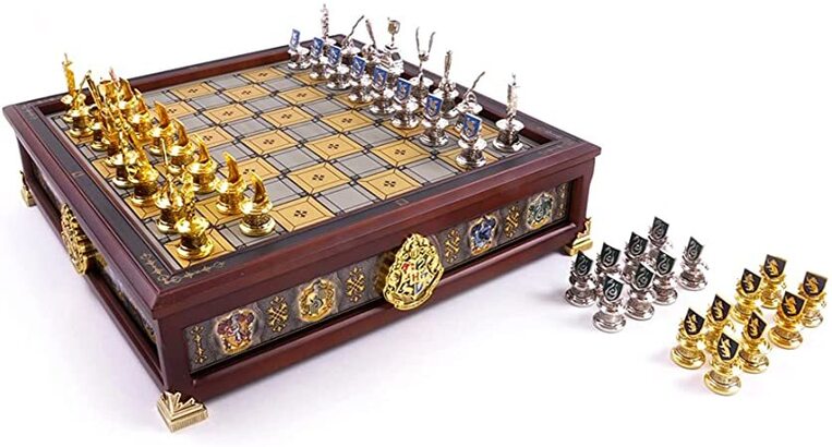 Harry Potter The Hogwarts Houses Quidditch Chess - NN7109